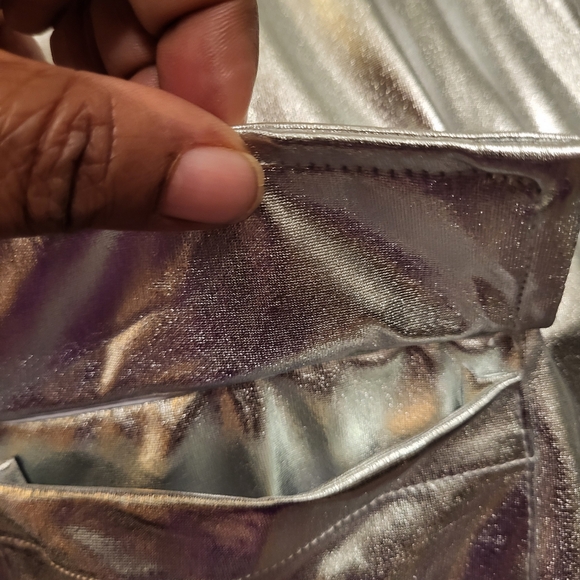 SOLD Silver Metallic Women's Jacket - Picture 3 of 6